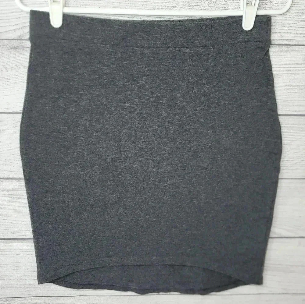 GAP stretch mini skirt size small